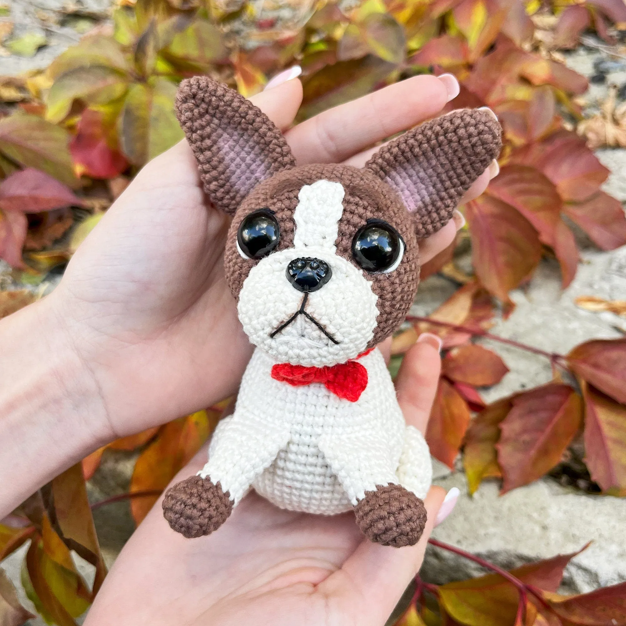 Crochet French Bulldog pattern, US standard terms, Skill level beginner