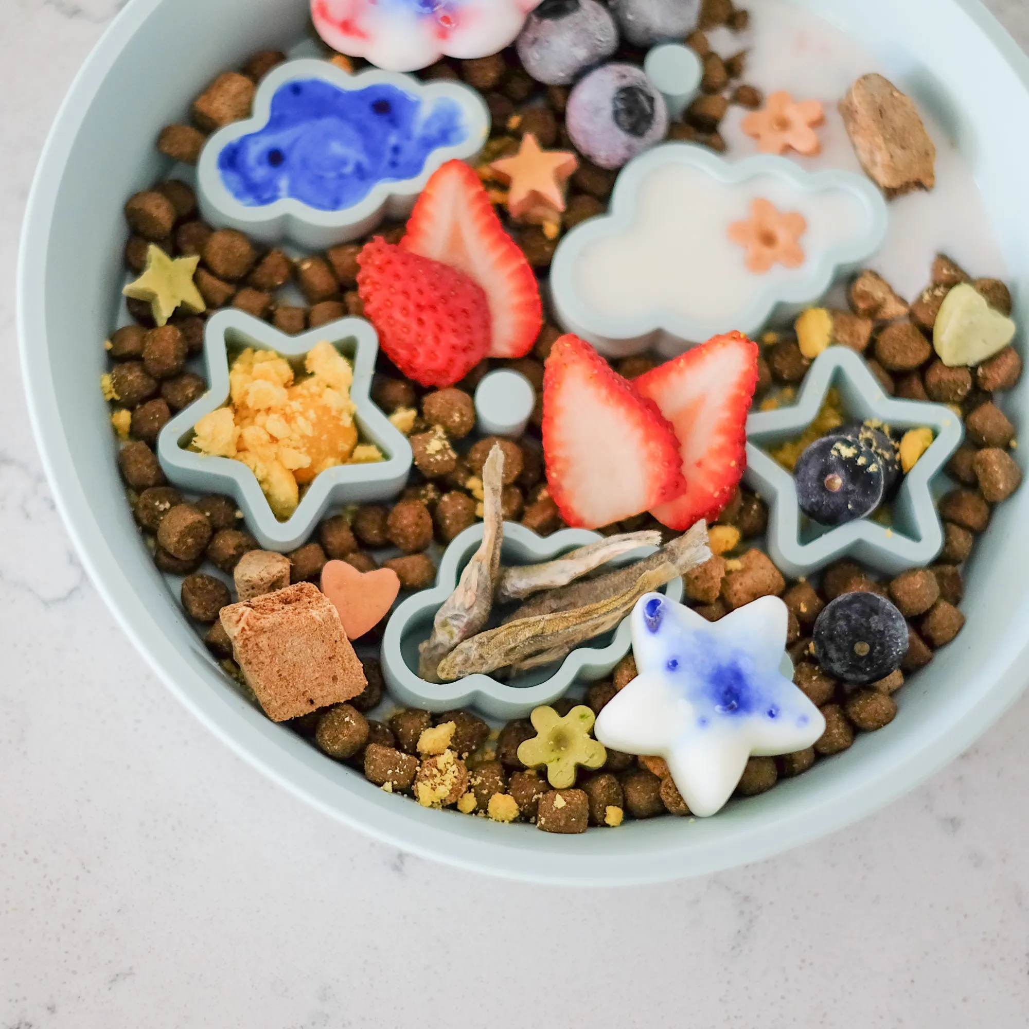 Star   Cloud Slow Feeder Bowl (Blue)